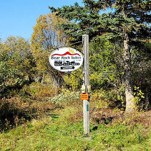 Bear Rock Suites - Best Colebrook NH Motel near Dixville Notch